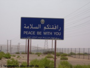 Wüste hautnah erleben und keine Gefahren fürchten müssen - das ist in Abu Dhabi möglich.